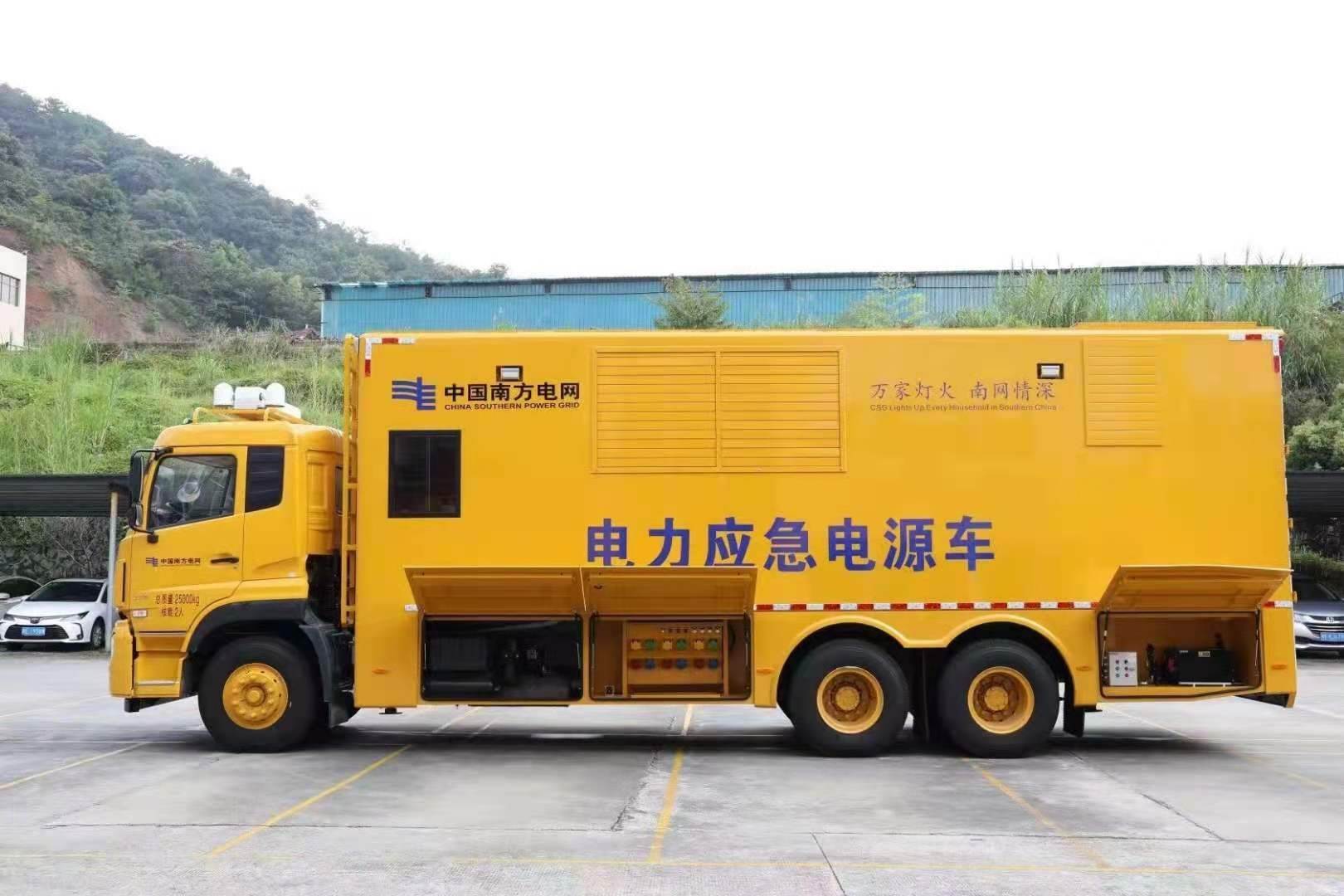 临沧安康大型柴油发电机发电车UPS电源出租租赁